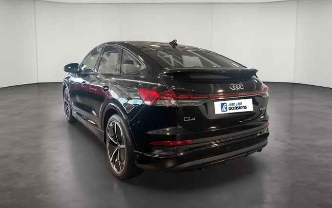 AUDI Q4 E-TRON Sportback 40 204 ch 82 kWh S line extérieur trois quart arrière gauche 2130892