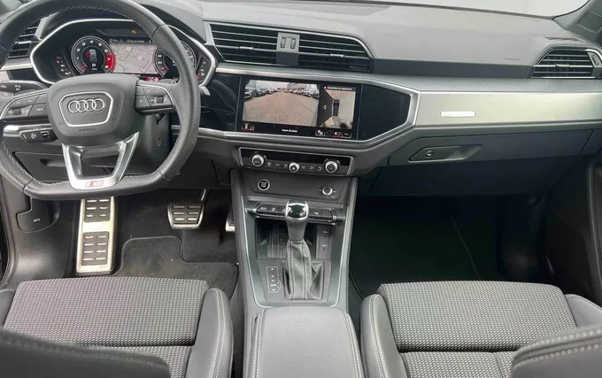 AUDI Q3 35 TFSI 150 ch S tronic 7 S line plus photo 20 2132761
