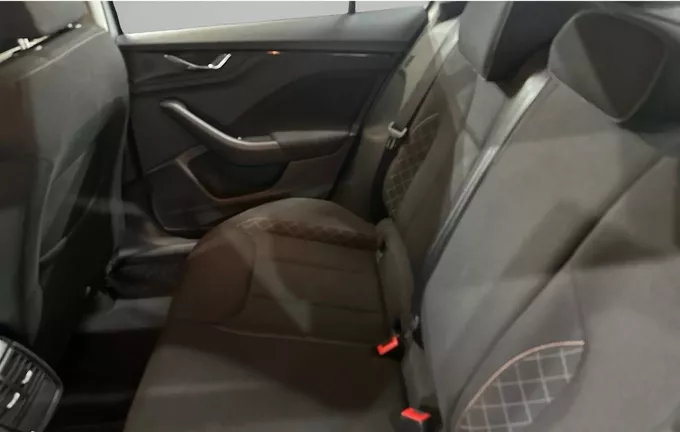 SKODA KAMIQ 1.0 TSI Evo 110 ch DSG7 Ambition extérieur arrière 2131471