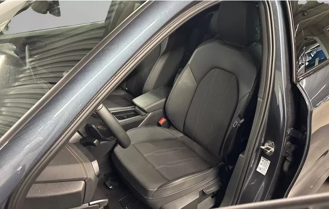 CUPRA FORMENTOR 1.5 eTSI Hybrid 150 ch DSG7 V extérieur trois quart arrière droit 2130465