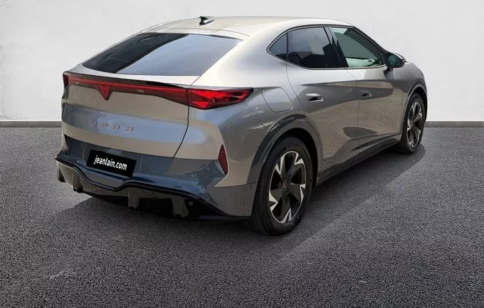 CUPRA TAVASCAN 286 ch V extérieur trois quart arrière droit 0475