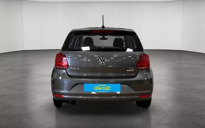 VOLKSWAGEN POLO 1.2 TSI 90 BMT Confortline extérieur arrière 213646