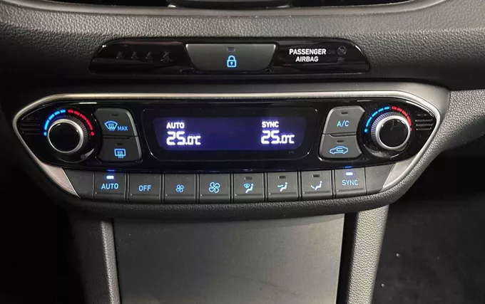 HYUNDAI I30 1.0 T-GDi 120 DCT-7 Hybrid 48V Creative photo 20 14108