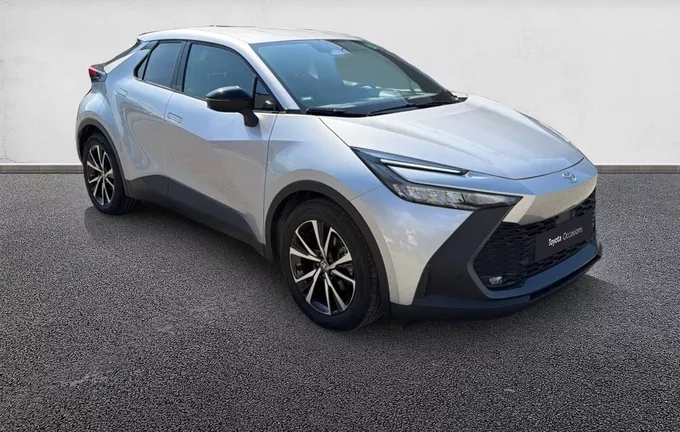 TOYOTA C-HR Hybride 140 Design extérieur trois quart avant droit 1103521