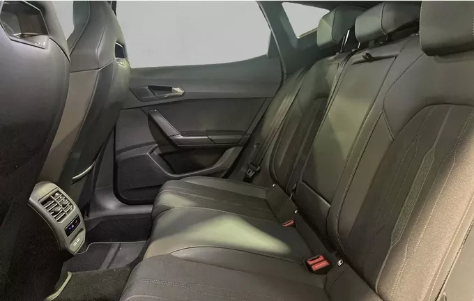 CUPRA FORMENTOR 1.4 e-HYBRID 245 ch DSG6 VZ extérieur arrière 2130795