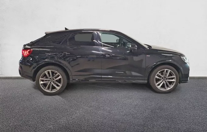 AUDI Q3 Sportback 40 TDI 200 ch S tronic 7 Quattro S Edition extérieur côté droit 2130081