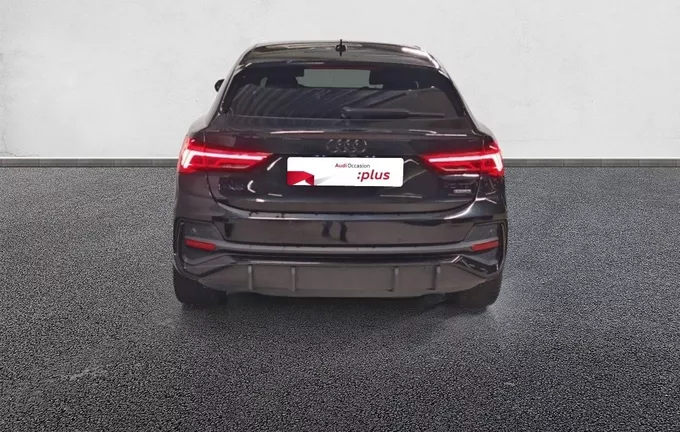 AUDI Q3 Sportback 40 TDI 200 ch S tronic 7 Quattro S Edition extérieur arrière 2130081