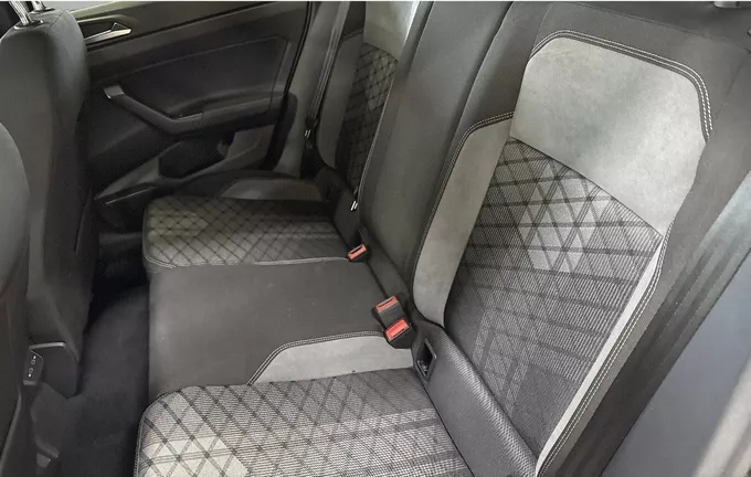 VOLKSWAGEN TAIGO 1.0 TSI 116 DSG7 R-Line Edition extérieur arrière 2126454