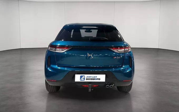 DS DS3 Crossback PureTech 130 EAT8 Performance Line+ extérieur arrière 2132102