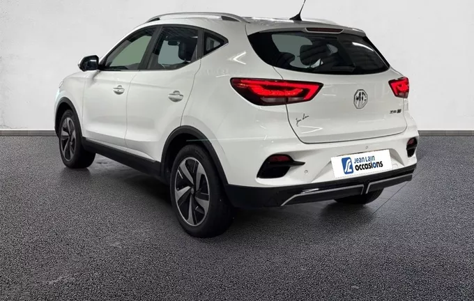 MG ZS EV Autonomie Standard 51kWh - 130 kW 2WD Luxury extérieur trois quart arrière gauche 601256