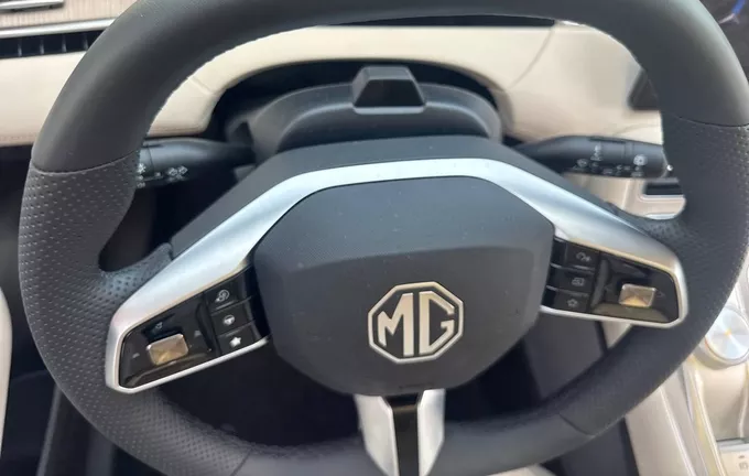 MG MGS6 EV 4WD Luxury Dual Motor photo 12 7847