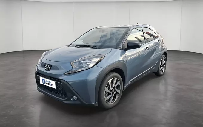 TOYOTA AYGO X 1.0 VVT-i 72 Design extérieur trois quart avant gauche 1103958