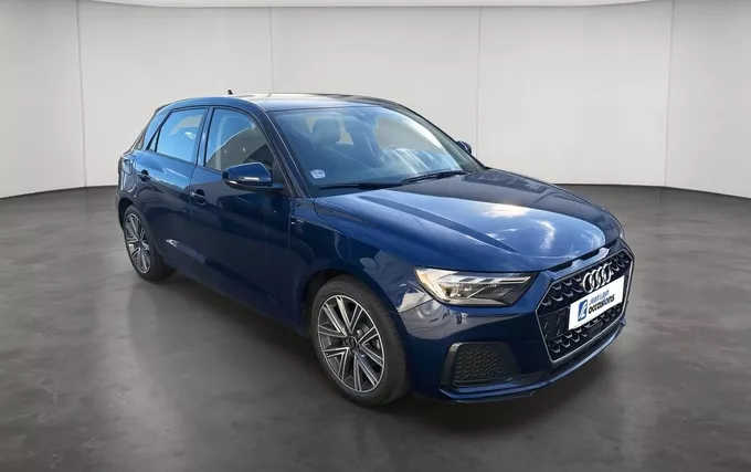AUDI A1 Sportback 30 TFSI 110 ch BVM6 Advanced extérieur trois quart avant droit 2133252