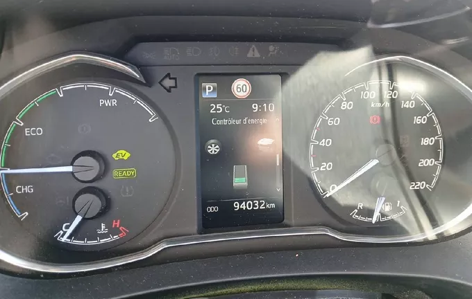 TOYOTA YARIS Hybride 100h Dynamic photo 19 1103771