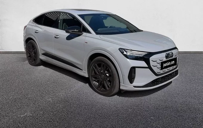 AUDI Q4 E-TRON Q4 Sportback e-tron Performance extérieur trois quart avant droit 9615