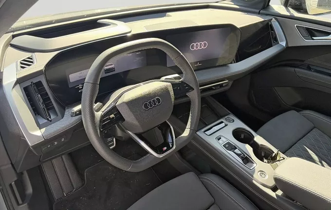 AUDI Q4 E-TRON Q4 Sportback e-tron Performance photo 11 9615