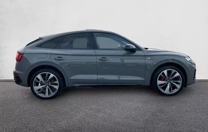 AUDI Q5 Sportback 50 TFSIe 299 S tronic 7 Quattro S line extérieur côté droit 2132545