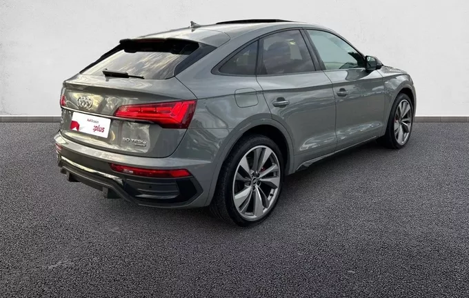 AUDI Q5 Sportback 50 TFSIe 299 S tronic 7 Quattro S line extérieur trois quart arrière droit 2132545