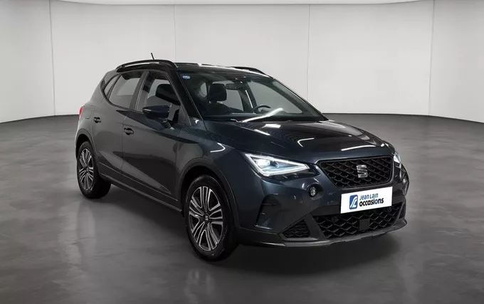 SEAT ARONA 1.0 TSI 95 ch Start/Stop BVM5 Urban extérieur trois quart avant droit 2132477