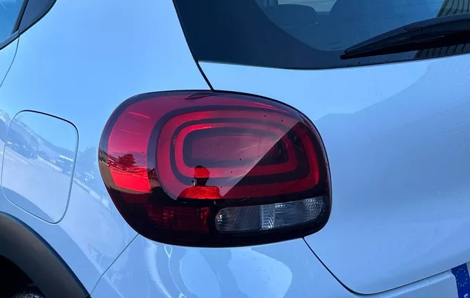 CITROEN C3 BlueHDi 100 S&S BVM6 Feel Business photo 17 3013313