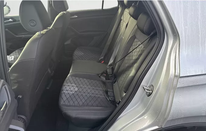 VOLKSWAGEN T-CROSS 1.0 TSI 116 Start/Stop DSG7 R-Line Edition extérieur arrière 2125144