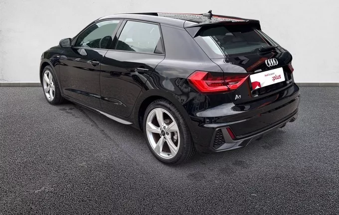 AUDI A1 Sportback 30 TFSI 116 ch S tronic 7 S Line extérieur trois quart arrière gauche 2130457