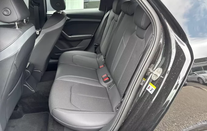 AUDI A1 Sportback 30 TFSI 116 ch S tronic 7 S Line photo 17 2130457