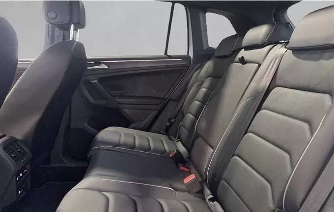 VOLKSWAGEN TIGUAN 2.0 TDI 150ch DSG7 R-Line Exclusive extérieur arrière 2128796