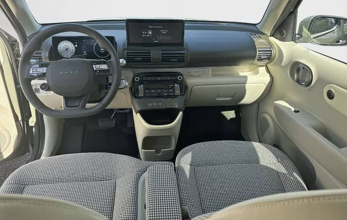 HYUNDAI INSTER 49 kWh Creative photo 18 5528143