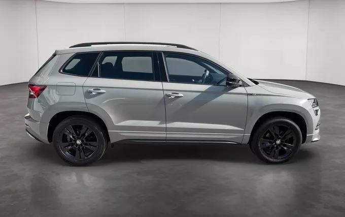 SKODA KAROQ 2.0 TDI 150 ch SCR 4x4 DSG7 Sportline extérieur côté droit 2130139