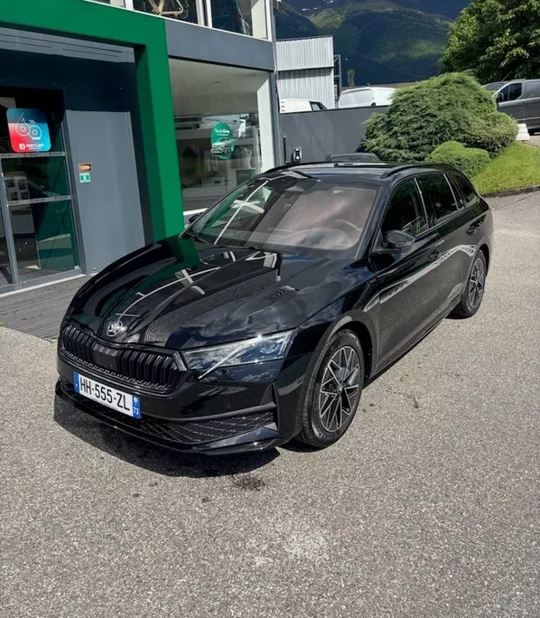 SKODA OCTAVIA Combi 1.5 TSI Hybrid 150 ch ACT DSG7 Sportline TMBJR8NX4TY064286