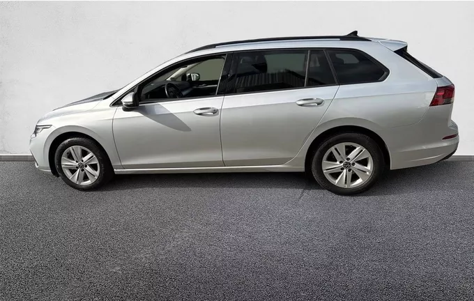 VOLKSWAGEN GOLF SW 1.5 eTSI OPF 130 DSG7 Life Business extérieur trois quart arrière gauche 213132