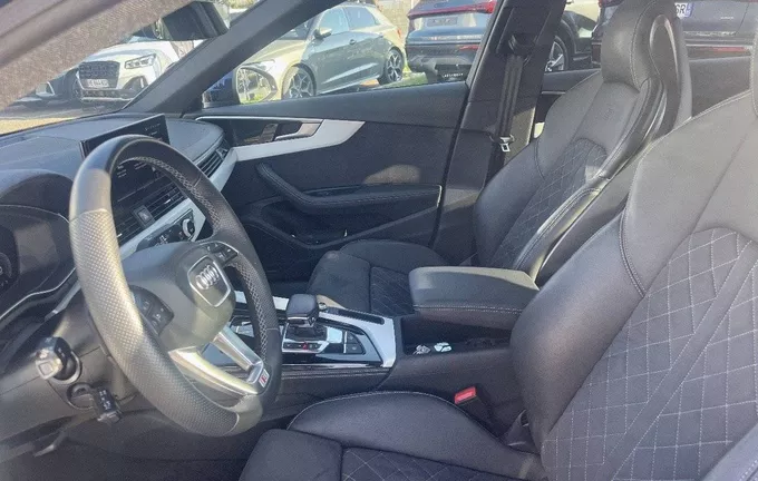 AUDI A4 35 TFSI 150 S tronic 7 Competition photo 11 551021