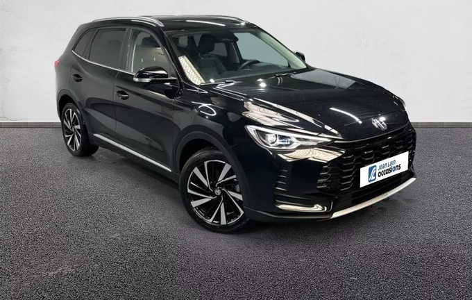 MG ZS 1.5 L Hybrid+ 197 ch Luxury extérieur trois quart avant droit 601145