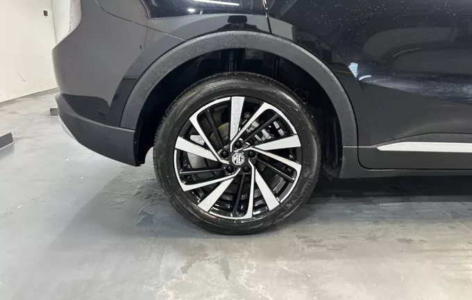 MG ZS 1.5 L Hybrid+ 197 ch Luxury photo 9 601145