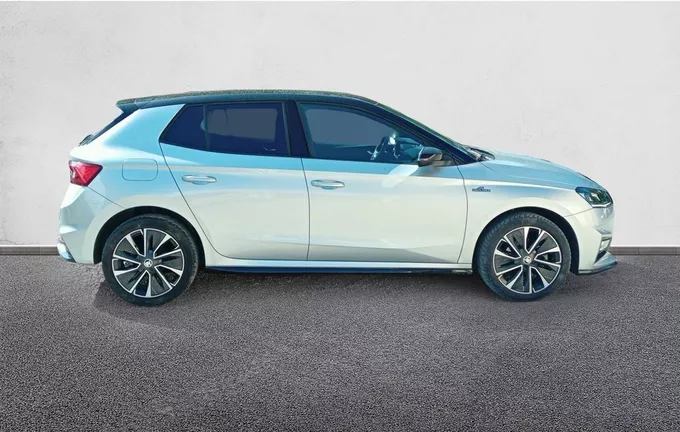 SKODA FABIA 1.0 TSI 110 ch DSG7 Monte-Carlo extérieur côté droit 560641