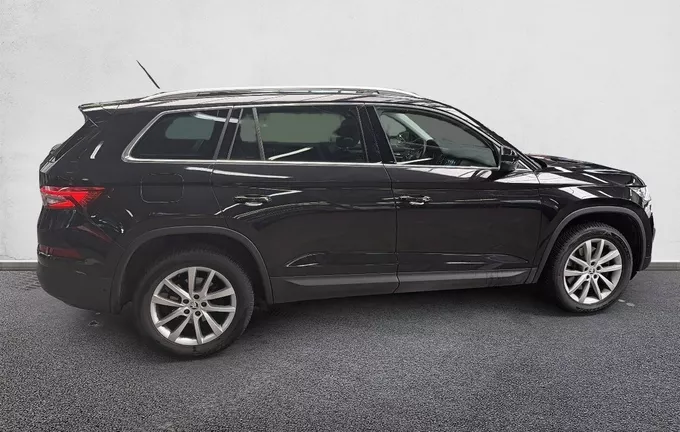 SKODA KODIAQ 2.0 TDI 150 SCR DSG7 7pl Style extérieur côté droit 213087