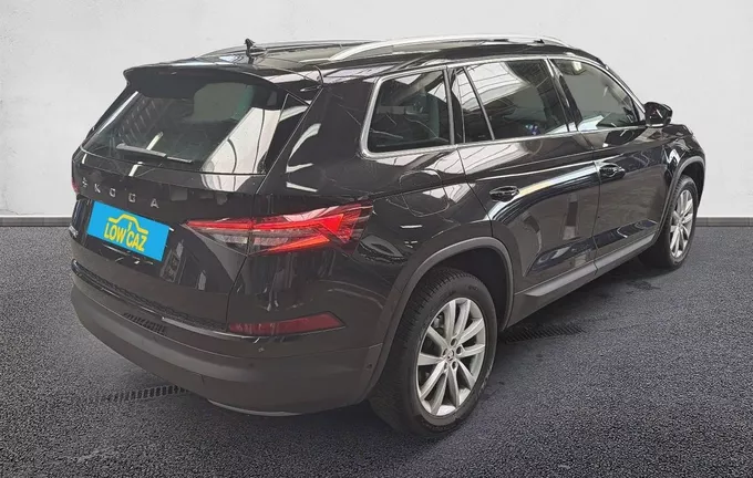 SKODA KODIAQ 2.0 TDI 150 SCR DSG7 7pl Style extérieur trois quart arrière droit 213087