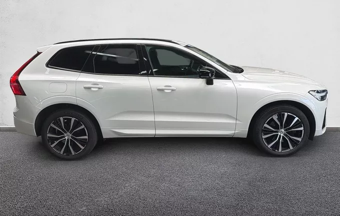 VOLVO XC60 B5 AWD 235 ch Geartronic 8 Ultimate Style Chrome extérieur côté droit 2129773