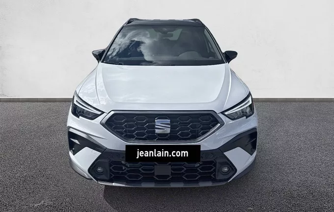 SEAT ARONA 1.5 TSI 150 ch Start/Stop DSG7 FR extérieur avant 2140