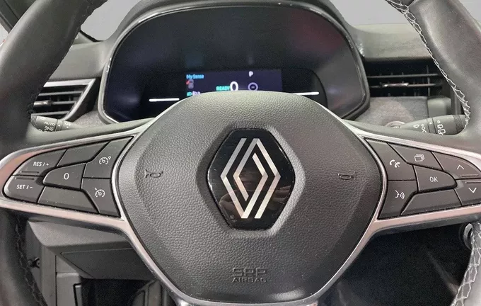RENAULT CLIO E-Tech full hybrid 145 Techno photo 12 2132857