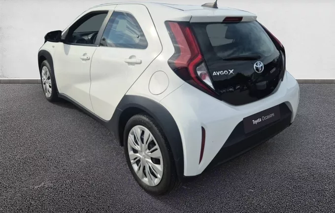 TOYOTA AYGO X 1.0 VVT-i 72 Dynamic extérieur trois quart arrière gauche 1103708