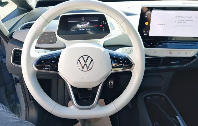VOLKSWAGEN ID.3 145 ch Pro photo 20 460502