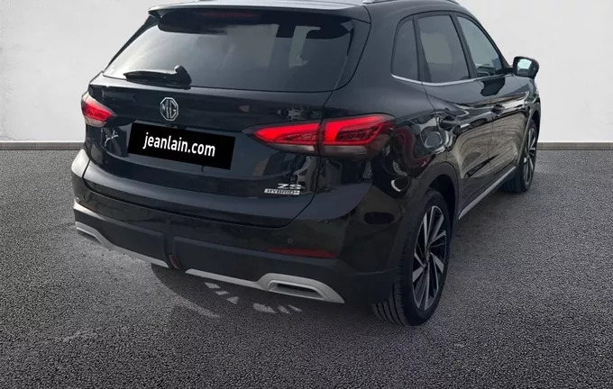 MG ZS 1.5 L Hybrid+ 197 ch Luxury extérieur trois quart arrière droit 8630