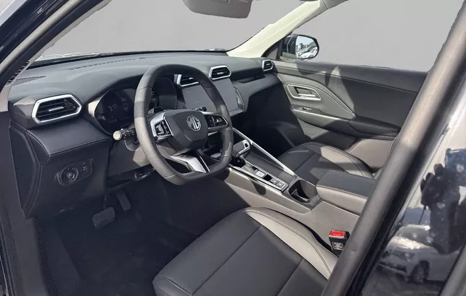 MG ZS 1.5 L Hybrid+ 197 ch Luxury photo 11 8630
