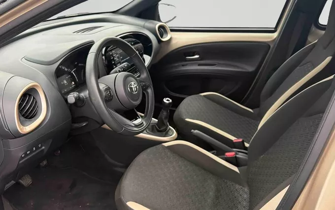 TOYOTA AYGO X 1.0 VVT-i 72 Design photo 18 1104064