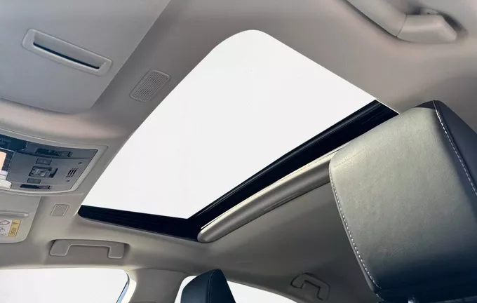 LEXUS ES 300h Business photo 20 1103271