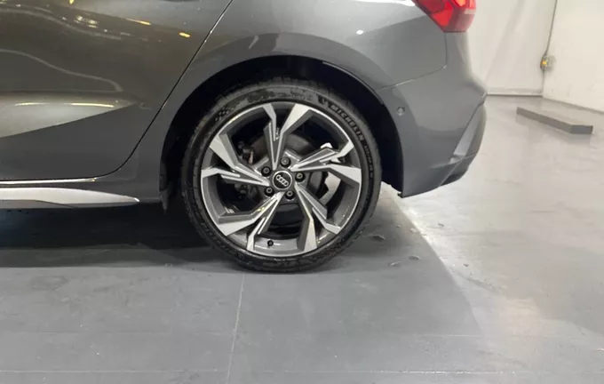 AUDI A3 Sportback TDI 150 S tronic 7 S line photo 9 2129531