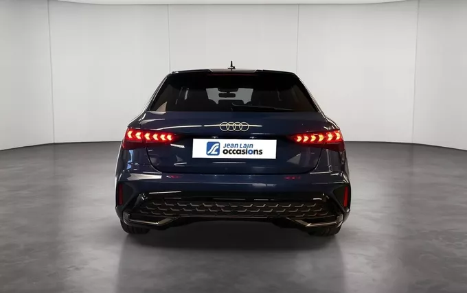 AUDI A3 Sportback TFSI Mild Hybrid 150 S tronic 7 S line extérieur arrière 2131963