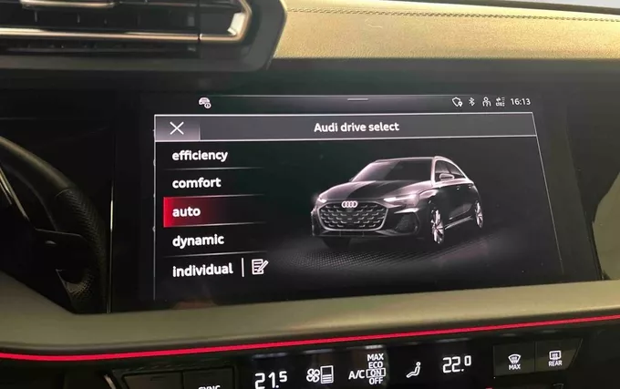 AUDI A3 Sportback TFSI Mild Hybrid 150 S tronic 7 S line photo 19 2131963